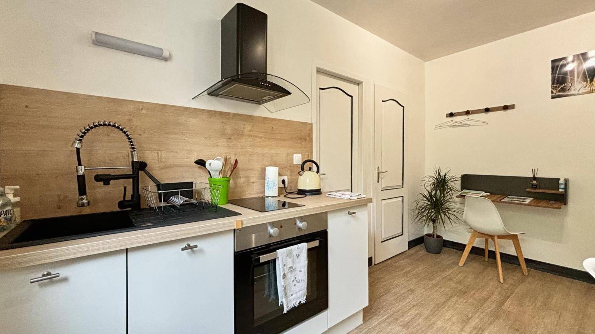 Agreable Studio En Hyper Centre Nevers Exterior foto